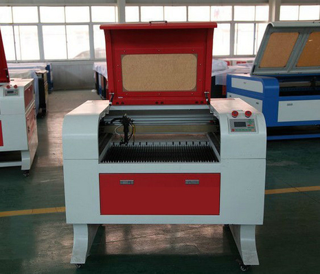 460 Laser-Schneidemaschine