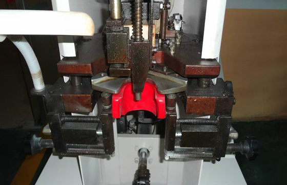 Selbst-Zement Fersen-Schuh-dauerhafte Maschine