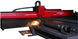 Automatischer YAG Laser-Schneidemaschine-Blech-Laser-Schneider